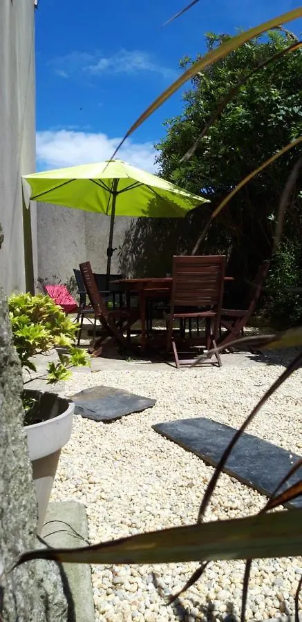 Gite De La Roche - Grande Maison Bretonne Lannilis France