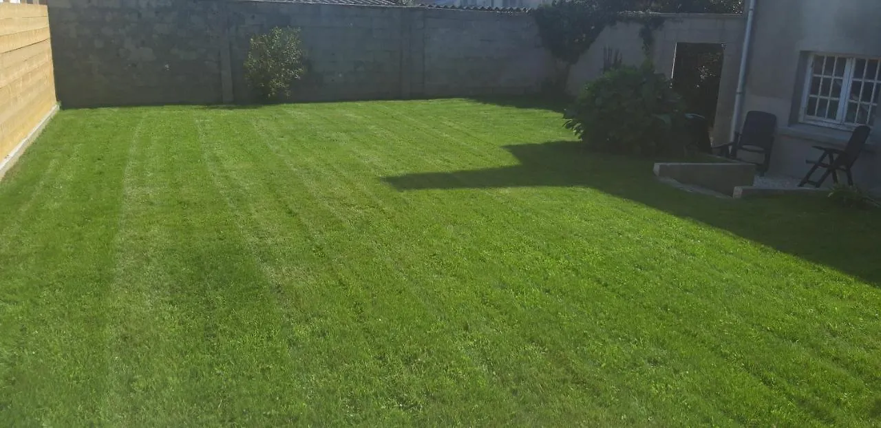 Holiday home Gite De La Roche - Grande Maison Bretonne Lannilis